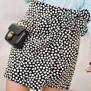 J Crew black & gold metallic jacquard mini wrap skirt w/ bow - size 0 (XS) NWOT